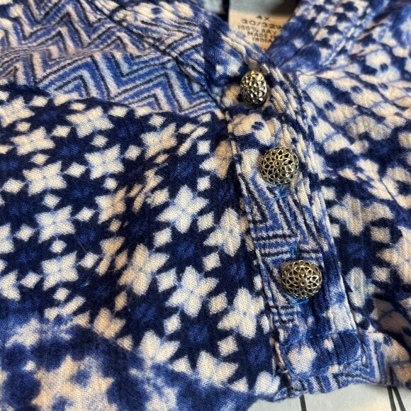 Catherines Womens 4X Blue White Geometric Boho Patchwork Top Boho Rayon Long Slv - Picture 3 of 7